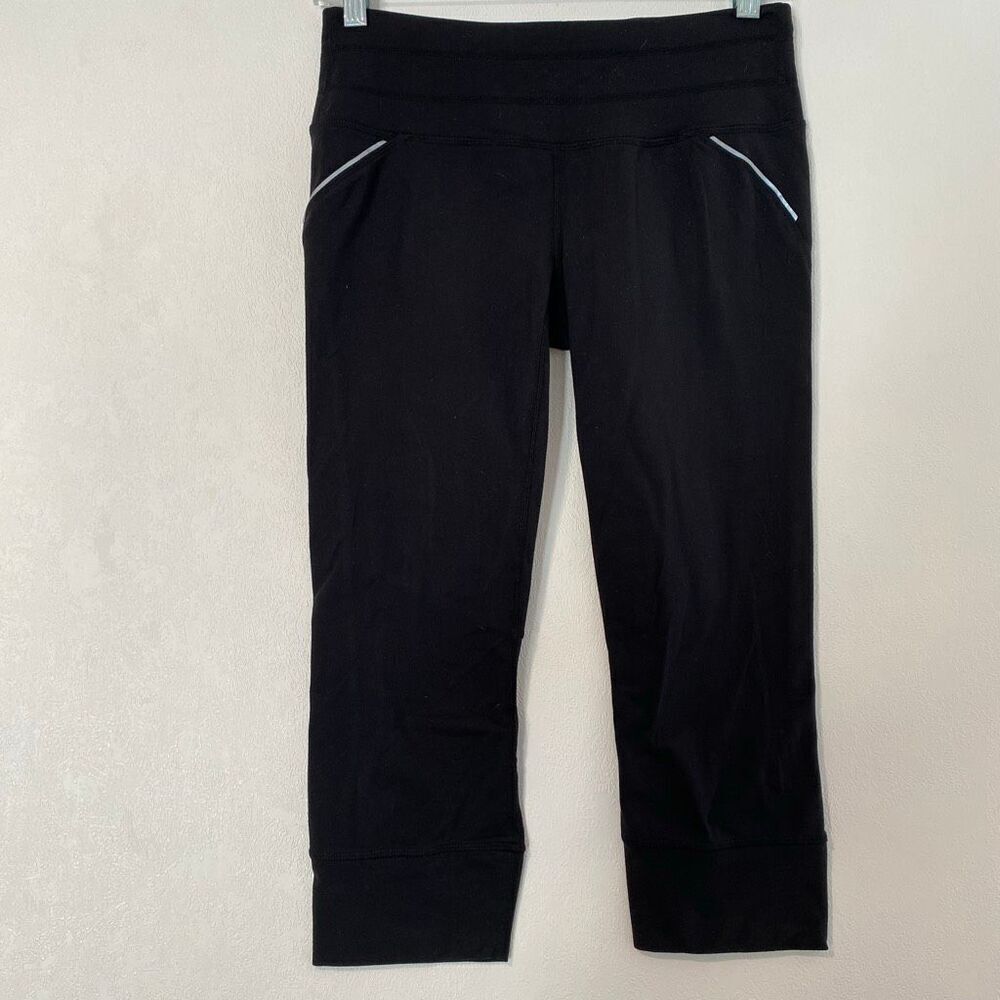 Athleta Black Capri Leggings Women’s Small | Yoga Running Activewear Pockets